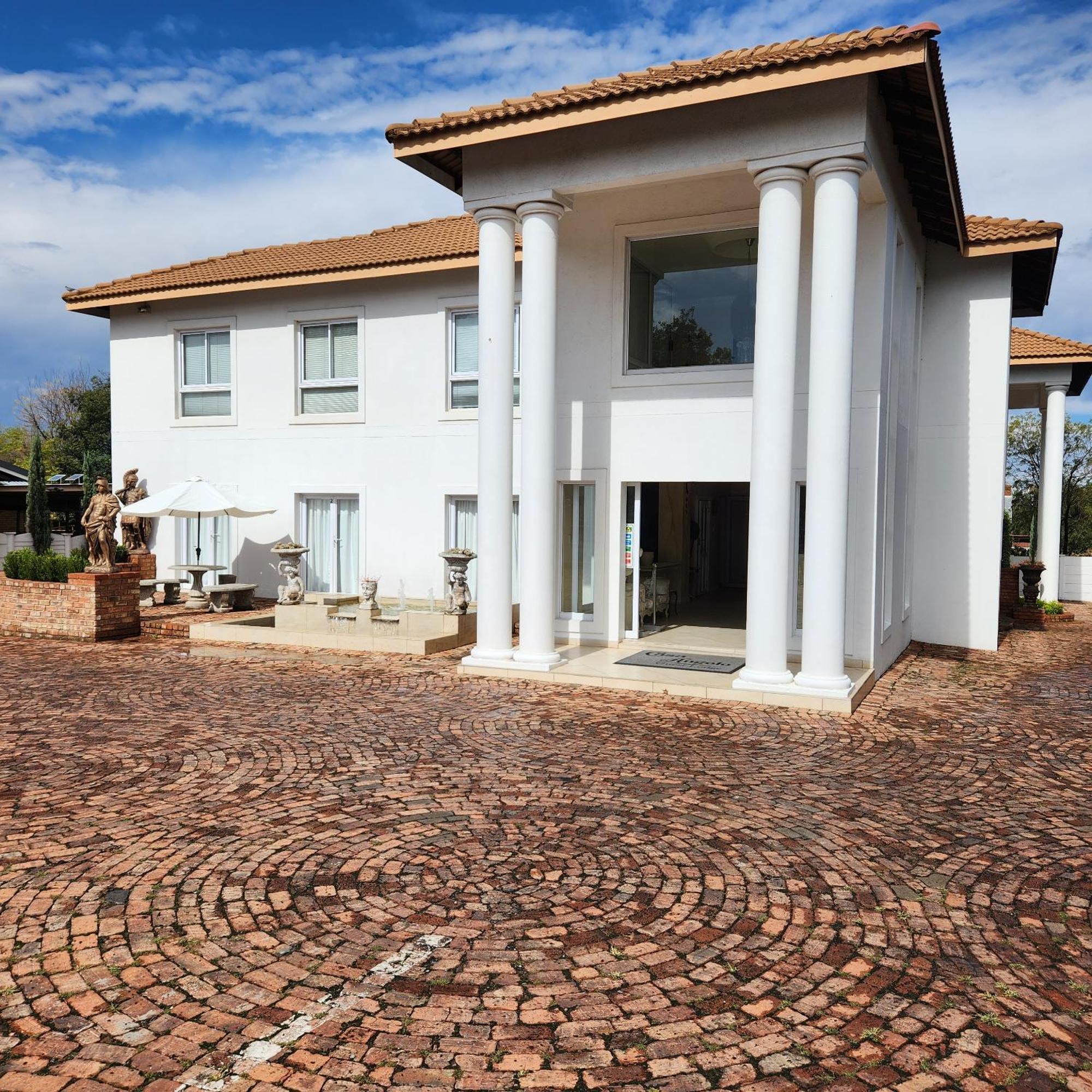 Casa Angelo Hotel Vanderbijlpark Exterior photo